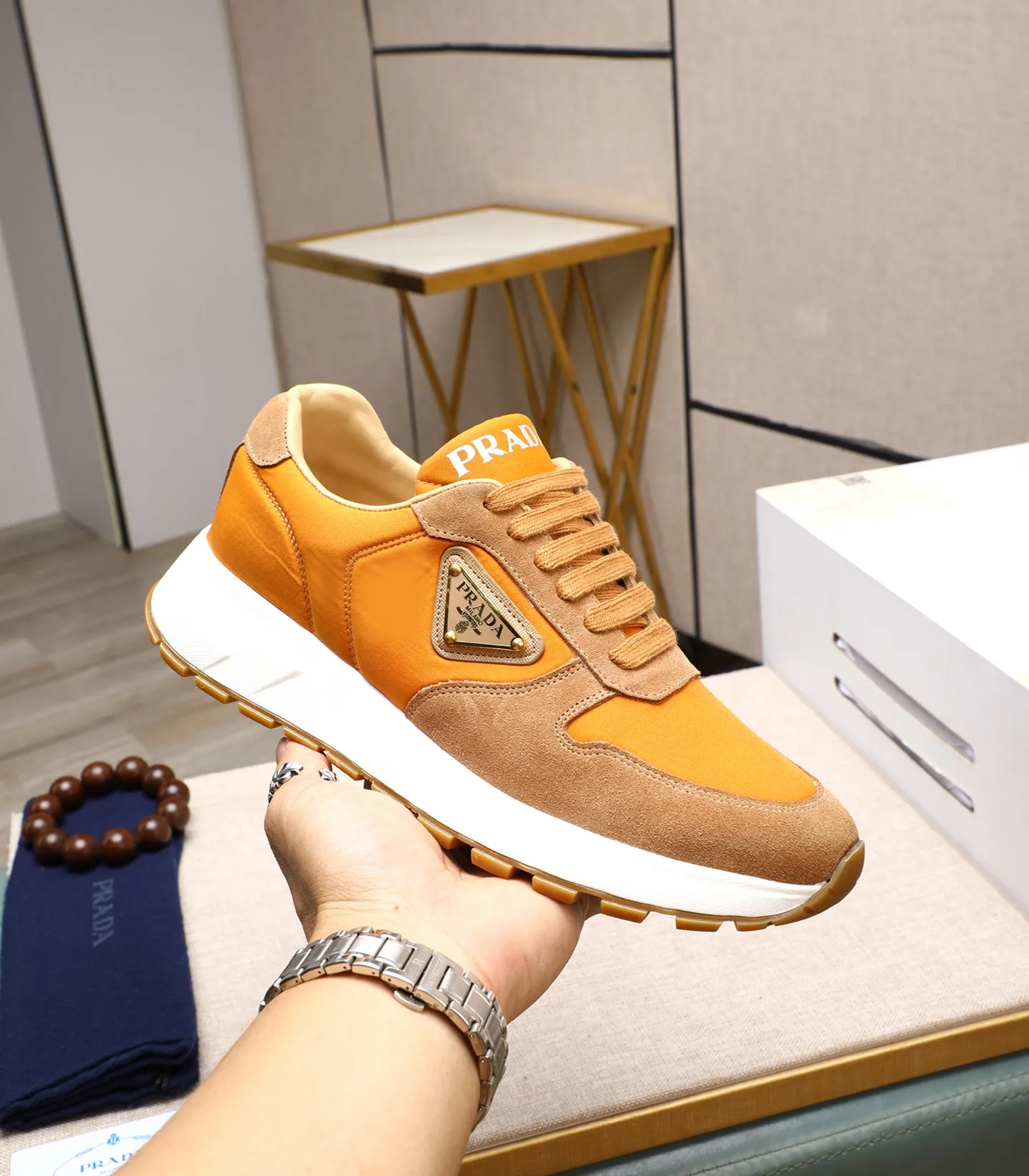 Men's shoes💰460🌹🌹[PRADA—Prada] latest model🙈original replica! 👟👟👟Available here. The workmanship is top-notch. The upper is made from Italy. 🇮🇹Imported first-layer cowhide. ❗️Breathable genuine leather lining @Suitable for travel. The original version has an enlarged engraved sole, making it suitable for all kinds of travels, showing low-key luxury. Let quality speak for itself. Color: Size: 38-44